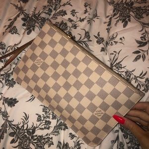 Authentic Louis Vuitton Neverfull wristlet